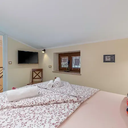 House Nono Apartment Porec